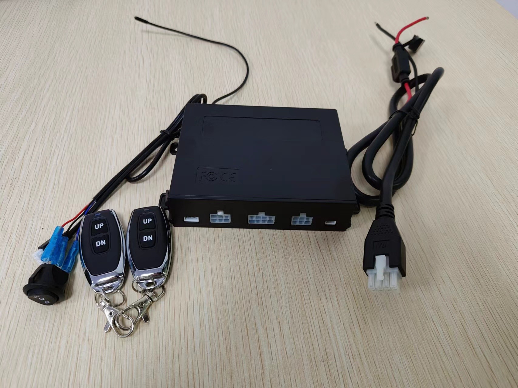 Hall Effect Actuator Control Box 12V~28V Synchronize 100KG Force DC Linear Motors